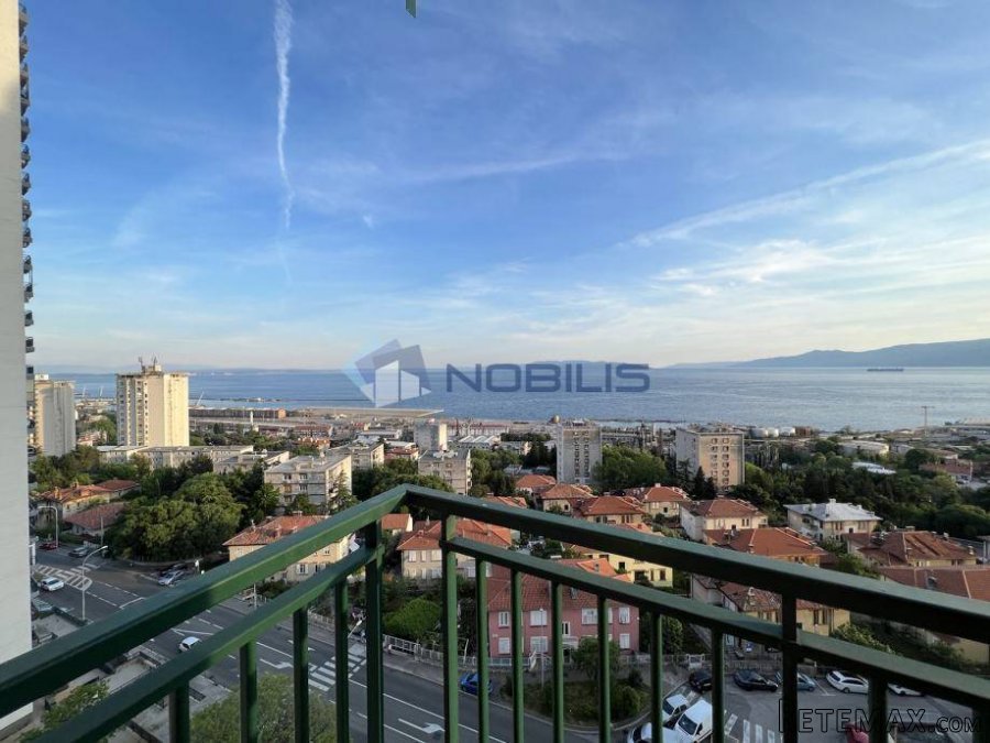 Rijeka, Turnić, 3- sobni stan 76 m2, pogled