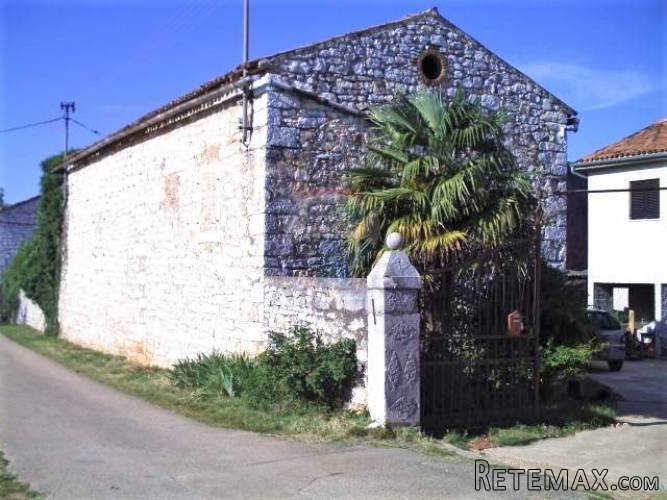 POREČ okolica- kuća za adaptaciju - 4