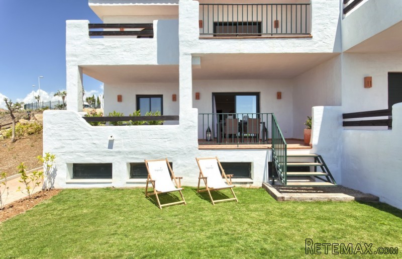 2 bedroom property near Casares Back to.. - 2