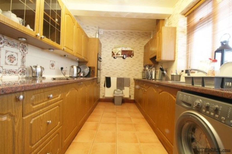 4 bedroom, Terraced House house for sale - 2