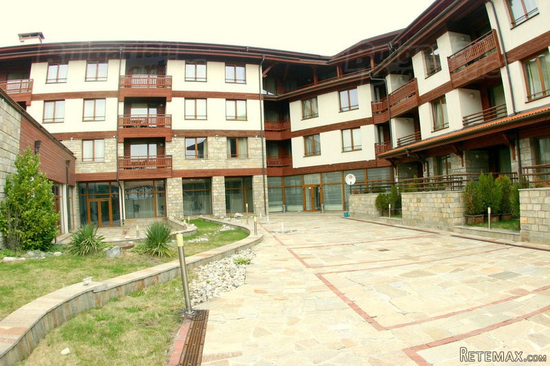 Two Furnished Studios With Great..