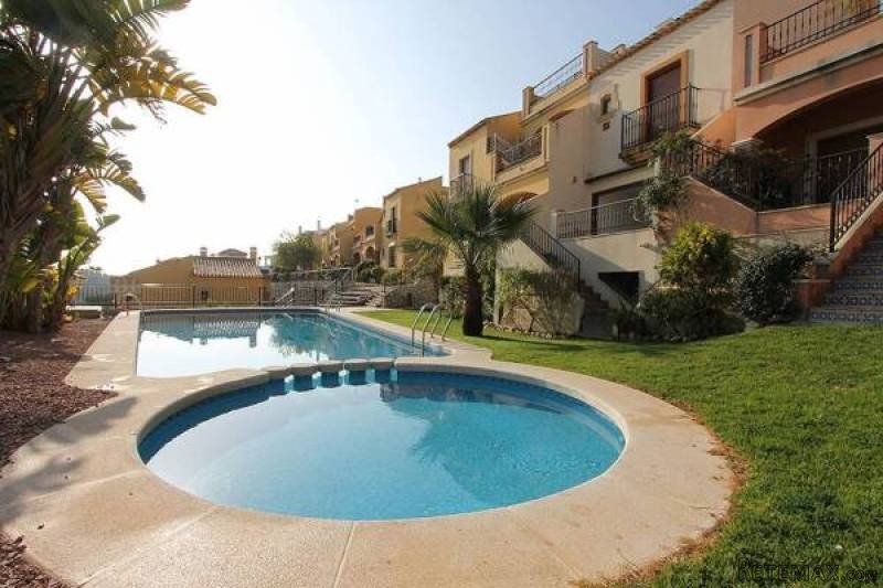 2 Bedroom 2 Bathroom Townhouse In..