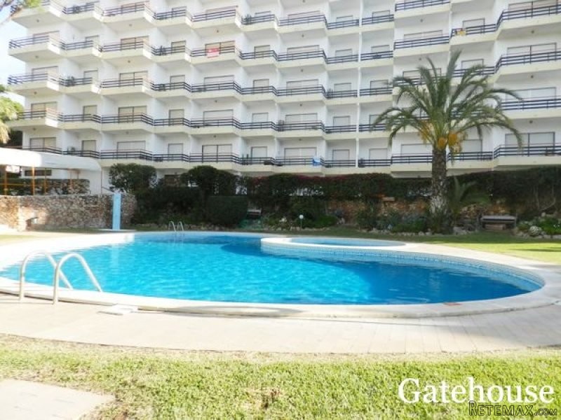 Algarve Vilamoura 2nd Floor Apartment..