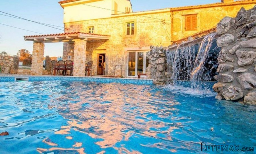 Prekrasna renovirana stara kamena kuća! Otok Krk! - 3