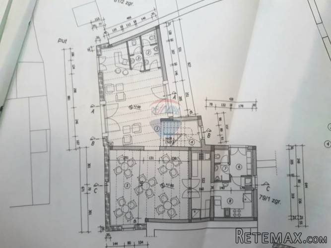 Istra, Momjan, kuće za investiciju - 4