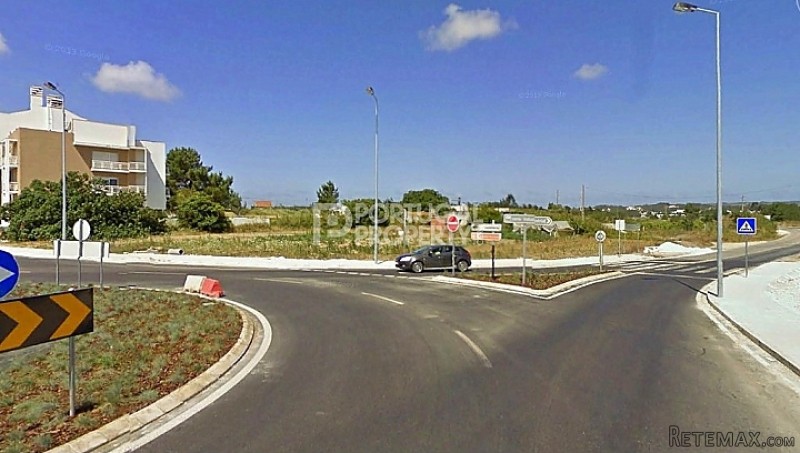 Excellent plot of land in Caldas da..
