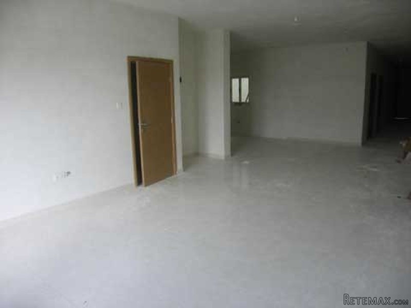 Flat, Luxurious Finish - 2