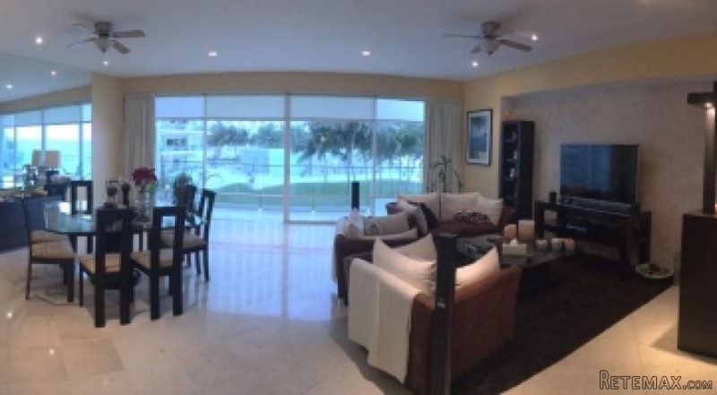 Condominium Punta Cancun located in the.. - 2