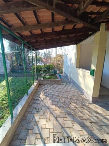 SAMOSTOJEĆA KUĆA NA ŠOLTI - 3