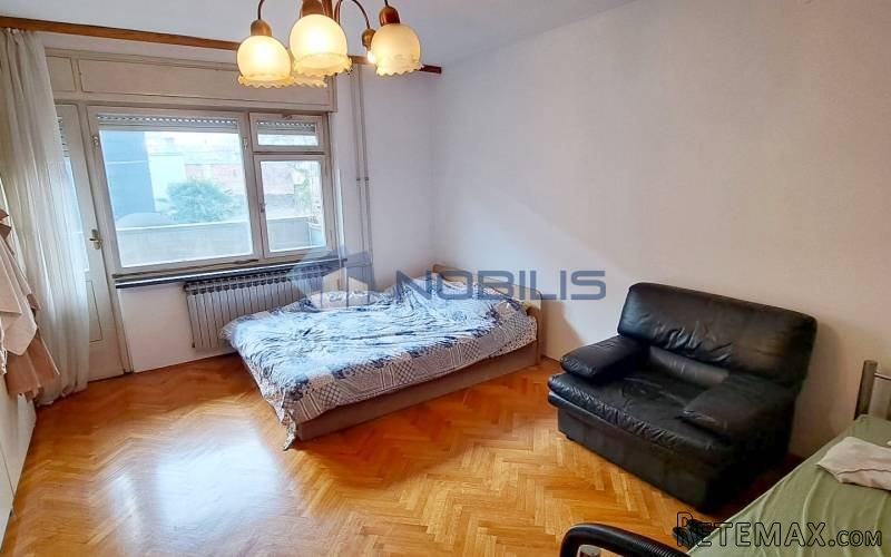 Zagreb, Kvatrić, 4s stan 96 m2, 1. kat, lift - 3