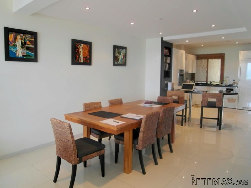 Garden Cliff 2 Condominium right on the.. - 2