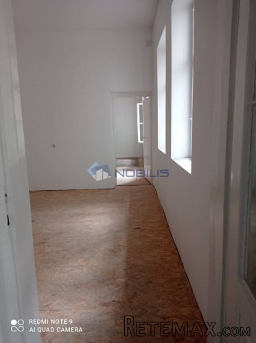 Zagreb, strogi centar grada, 4 - sobni stan, 100m2 - 6