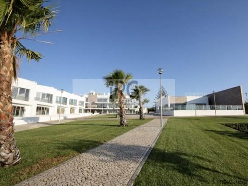 €200,000 - Fuzeta, Eastern.. - 2