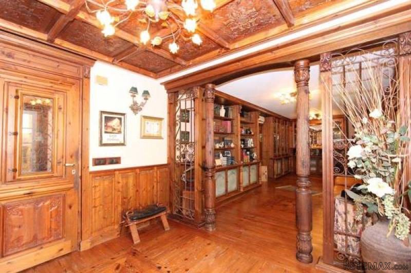 5 Bedroom 4 Bathroom Penthouse In La.. - 2