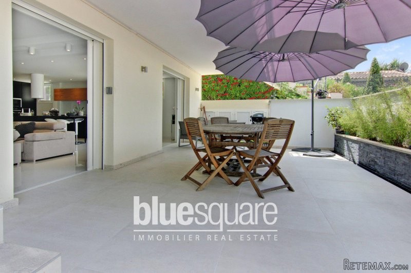 Magnificent 3 bedrooms fully renovated..