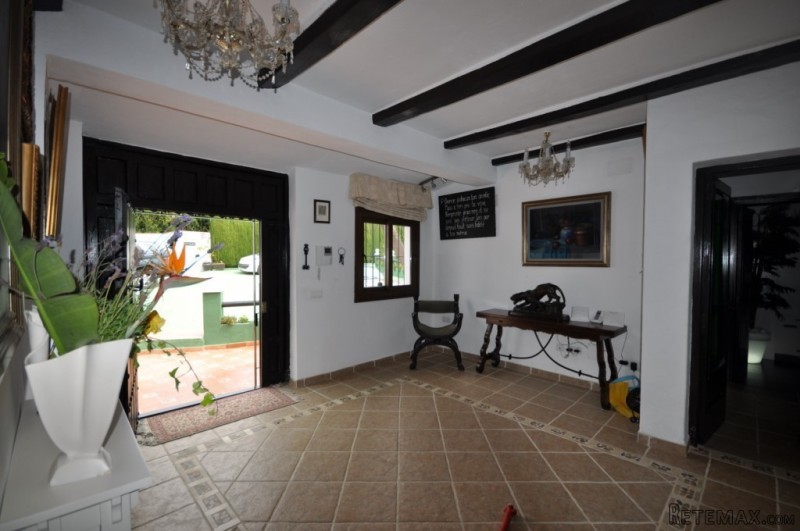 4 Bedrooms - Villa - Malaga - For Sale - 2