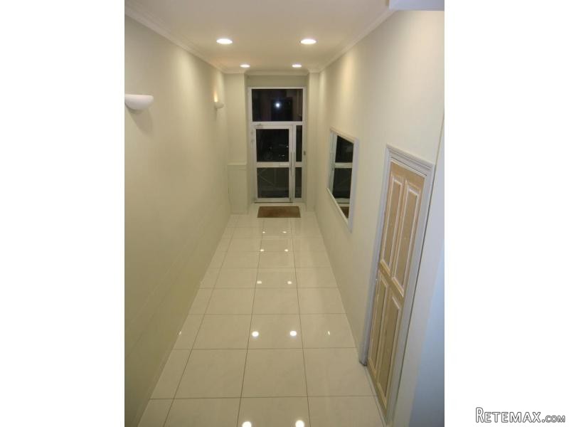 Bright, Airy And Spacious Apartment..