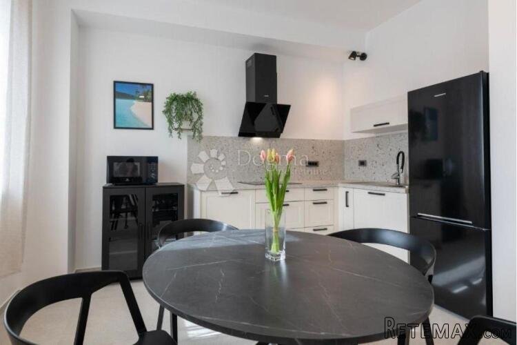 Moderna novogradnja sa 2 spavaće sobe- ISTRA, POREČ-okolica - 3