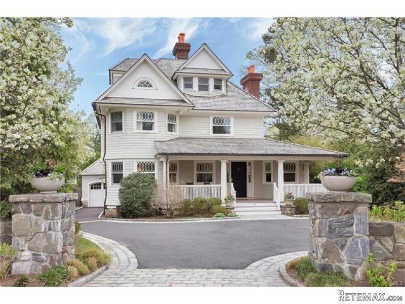 5 bedroom House For Sale: 110 SHORE..