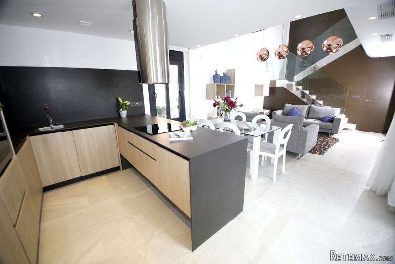 RS300, Modern villas, near Lo Pepin - 2