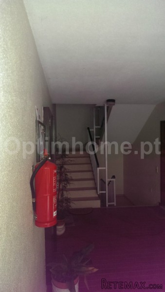 2 Bedrooms Flat For Sale - Porto - 2