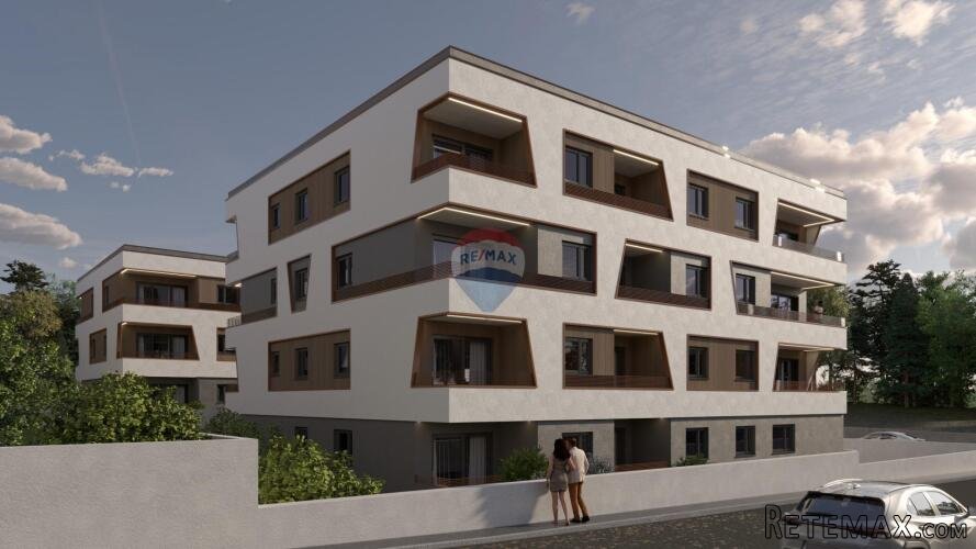 Istra, Poreč - stan na prvom katu novogradnje s dvije spavać