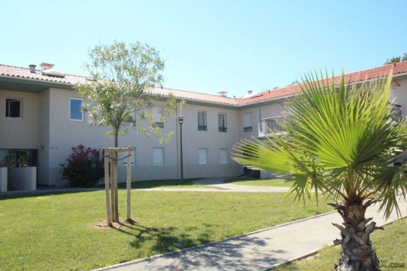Sale Apartment - Roquebrune-sur-Argens - 2