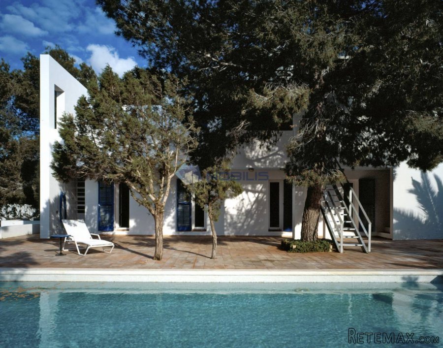 Ibiza, Cala Vadella, villa s bazenom, pogled na Sredozemno..