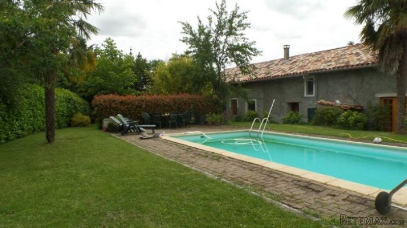3 Bedrooms - House - Midi-Pyrenees -.. - 2