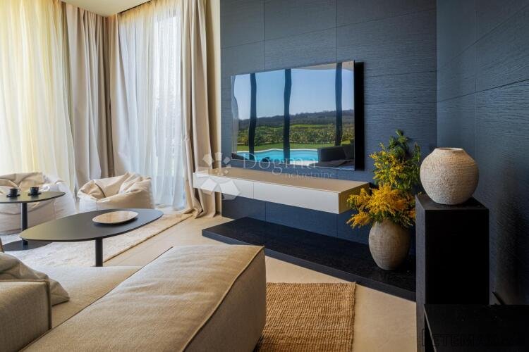 Ekskluzivna smart home vila, kompletno opremljena, s otvoren - 2