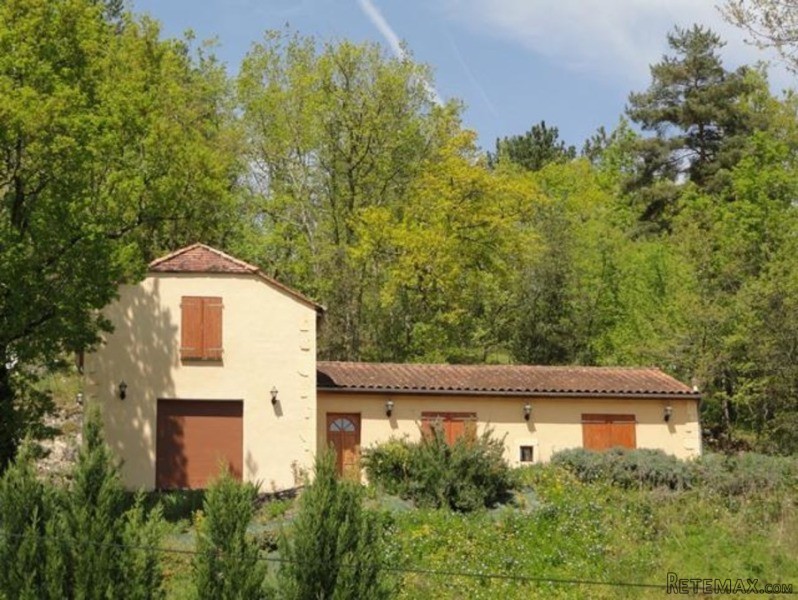 Beautiful Modern Property In Country..