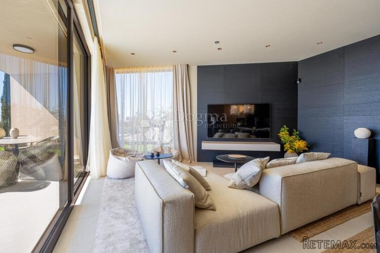 Ekskluzivna smart home vila, kompletno opremljena, s otvoren - 3