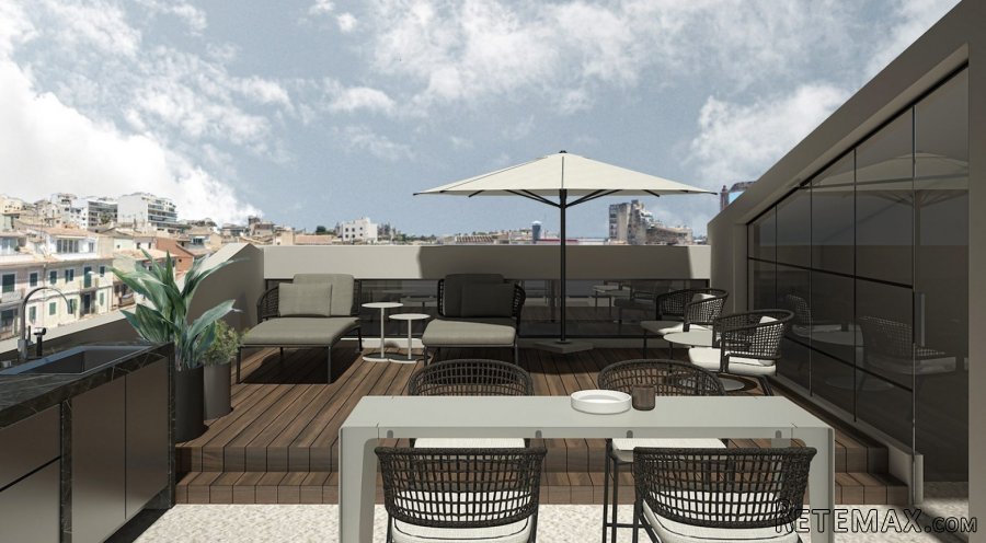 Situated steps away from the Santa Catalina market, the.. - 3