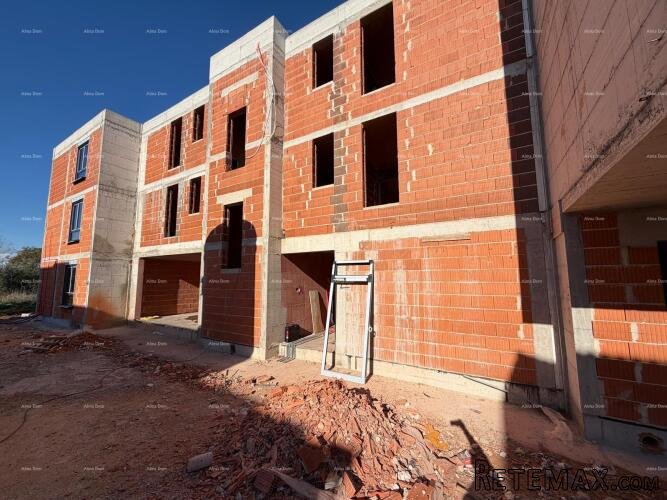 Prodaja modernih stanova u novom stambenom projektu, pogled..