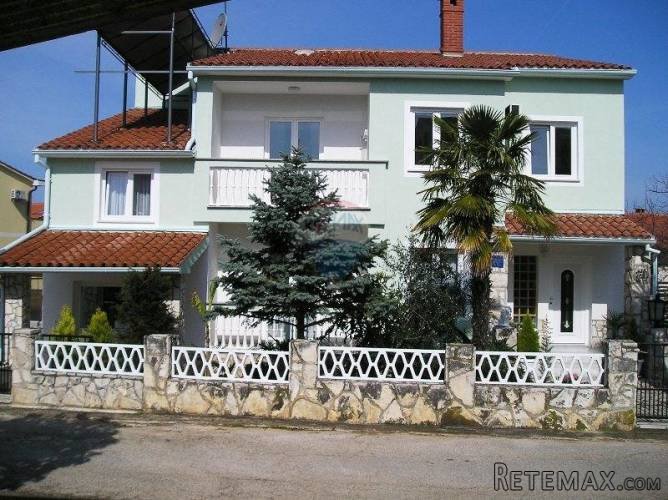 APARTMANSKA KUĆA 250M OD PLAŽE