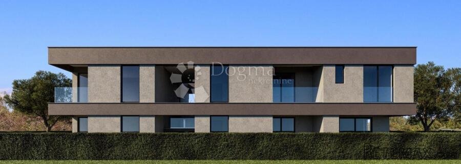 POREČ - Dvoetažni stan sa 200m2 vrta - 3
