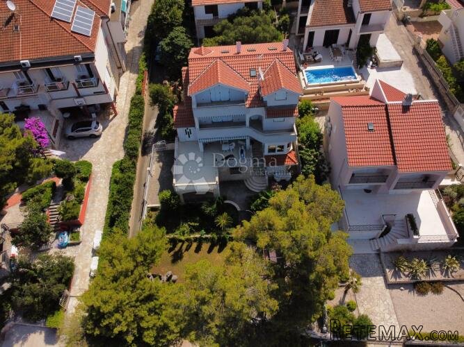 ŽABORIĆ-PREDIVNA VILLA UZ MORE - 7