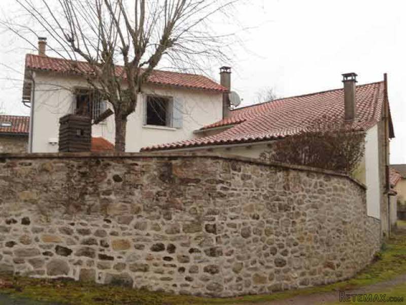 Two-Bed Stone House With Outbuildings.. - 2