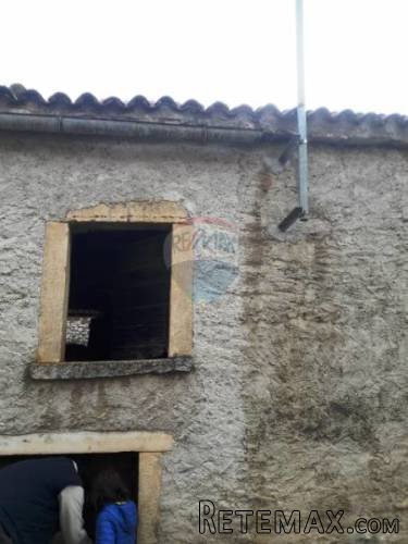 STARA KUĆA 80 m2 SA MALO DVORIŠTA