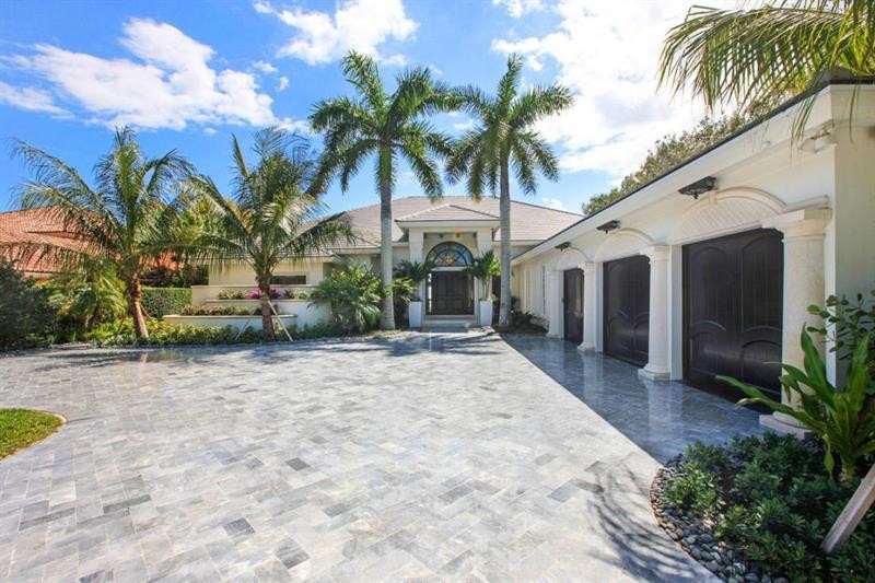 5 bedroom Residence For Sale: Jupiter.. - 2