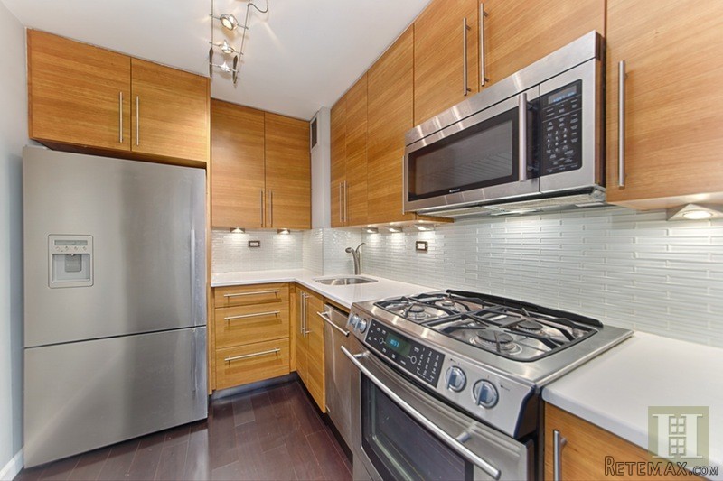 1 bedroom Apartment For Sale: 10 WEST.. - 2