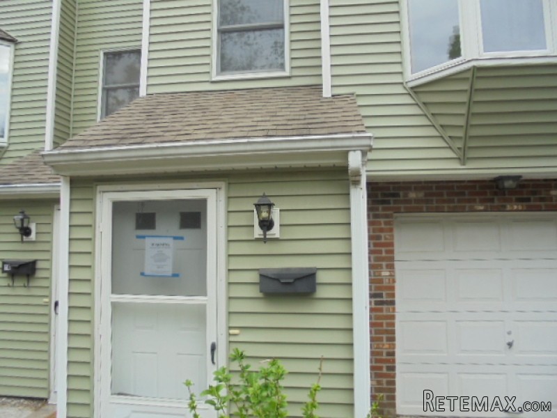 40 South St Apt 17 Bristol, CT, 06010..