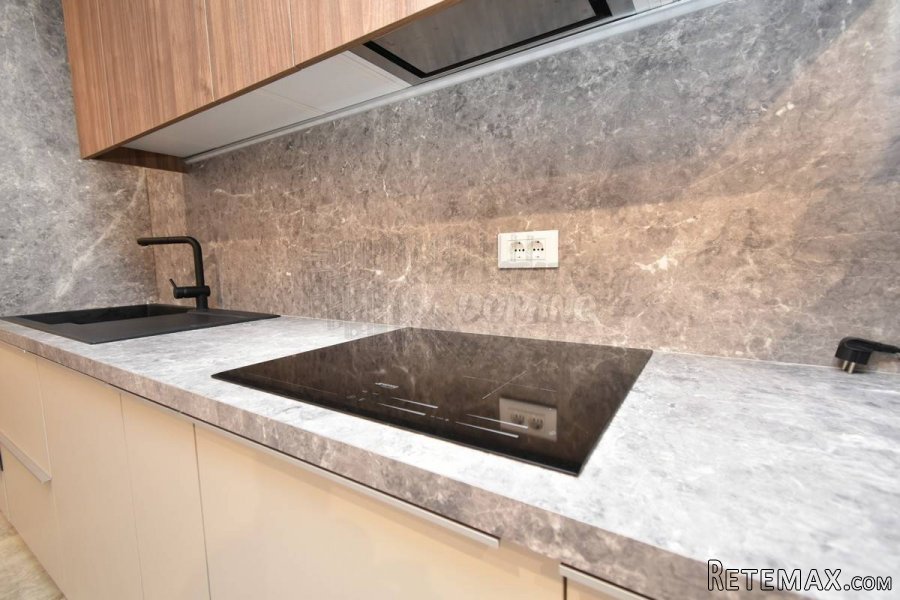 Luksuzni apartman s bazenom na krovnoj terasi! Njivice - 7