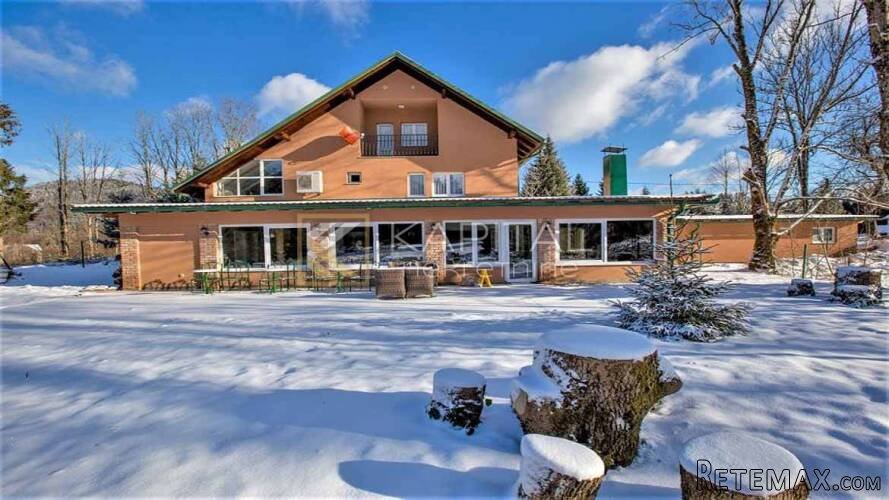 Bjelolasica - mali hotel sa 6000 m2 terena