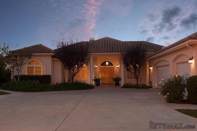 3 bedroom House For Sale: 206 Valhalla..