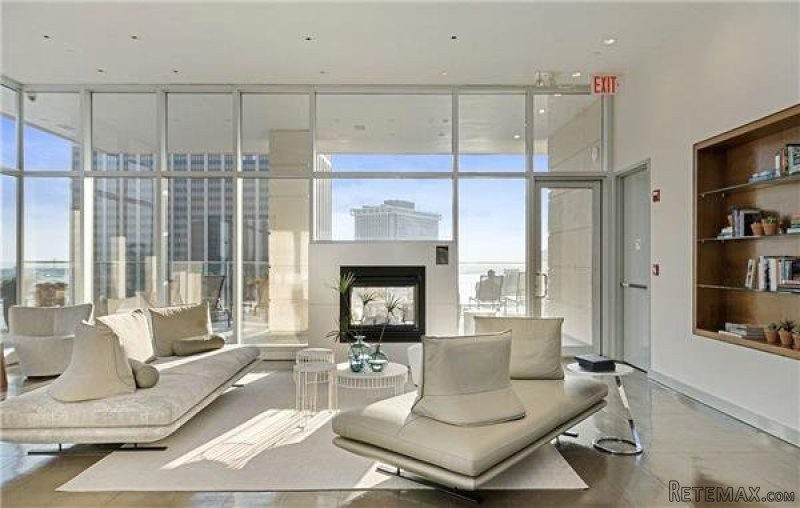Condo - New York State - For Sale - 2