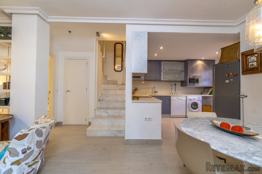Salón, cocina abierta, 3 dormitorios, 2 baños, terraza 29 m.. - 4