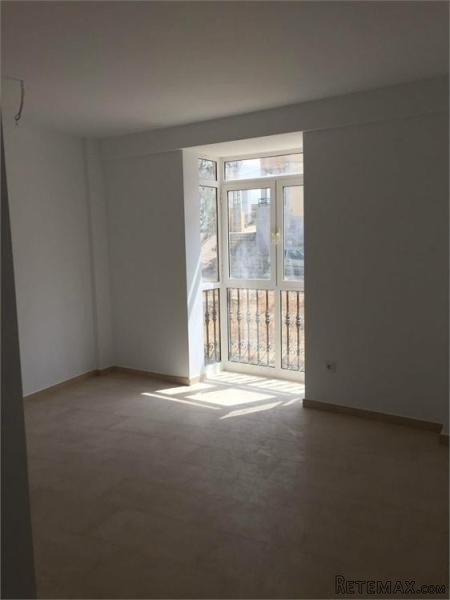 2 bedroom apartment for sale - 2