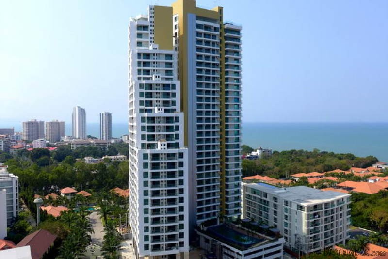 Cosy Beach New The Peak Towers Condo..