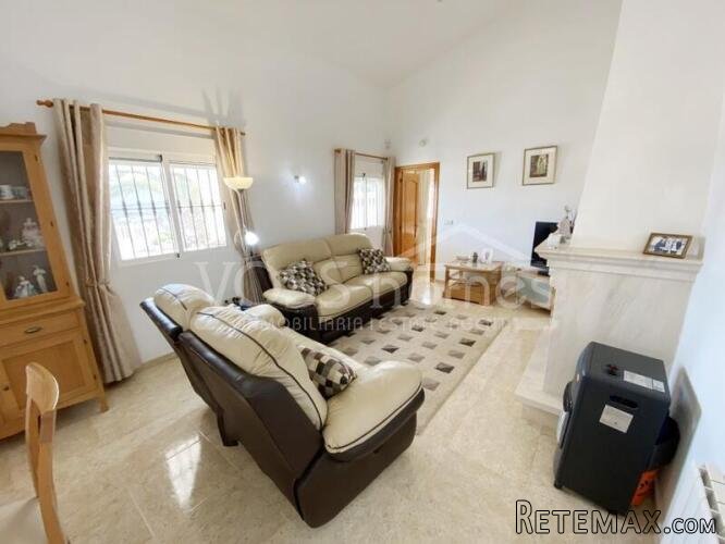 NEW & EXCLUSIVE TO VOSS HOMES - A stunning, lovingly cared.. - 18